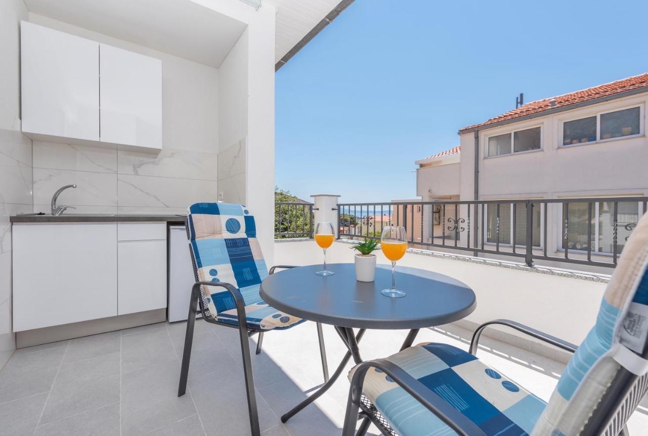 Apartments Petrusic Makarska Exterior foto